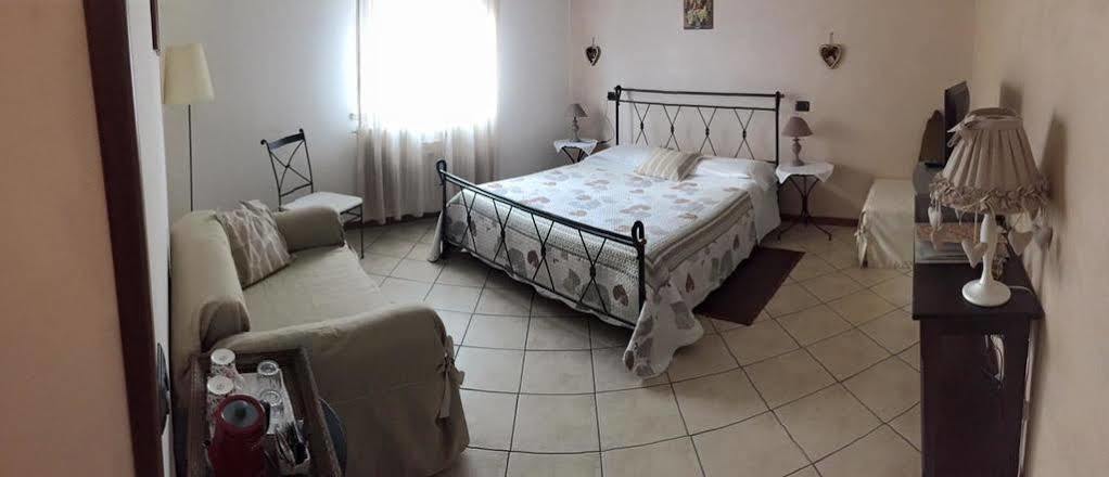 Casa Chiara B&B Bergamo Dış mekan fotoğraf